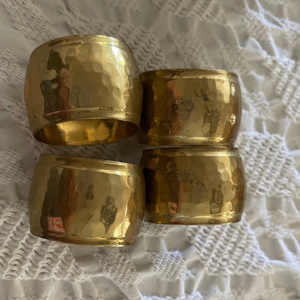Vintage Brass hanmered napkin rings set of 4